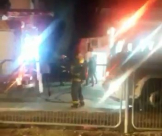 فيديو: حريق داخل أحد البيوت في مدينة اللد دون وقوع اصابات 